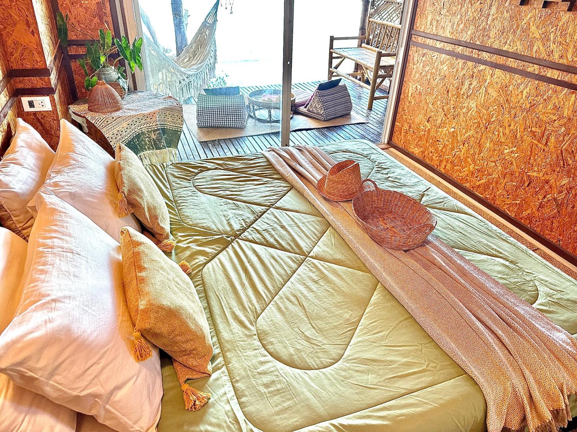 ดีพเฮ้าส์ซีวิว Apartment เกาะลันตา ภายนอก รูปภาพ